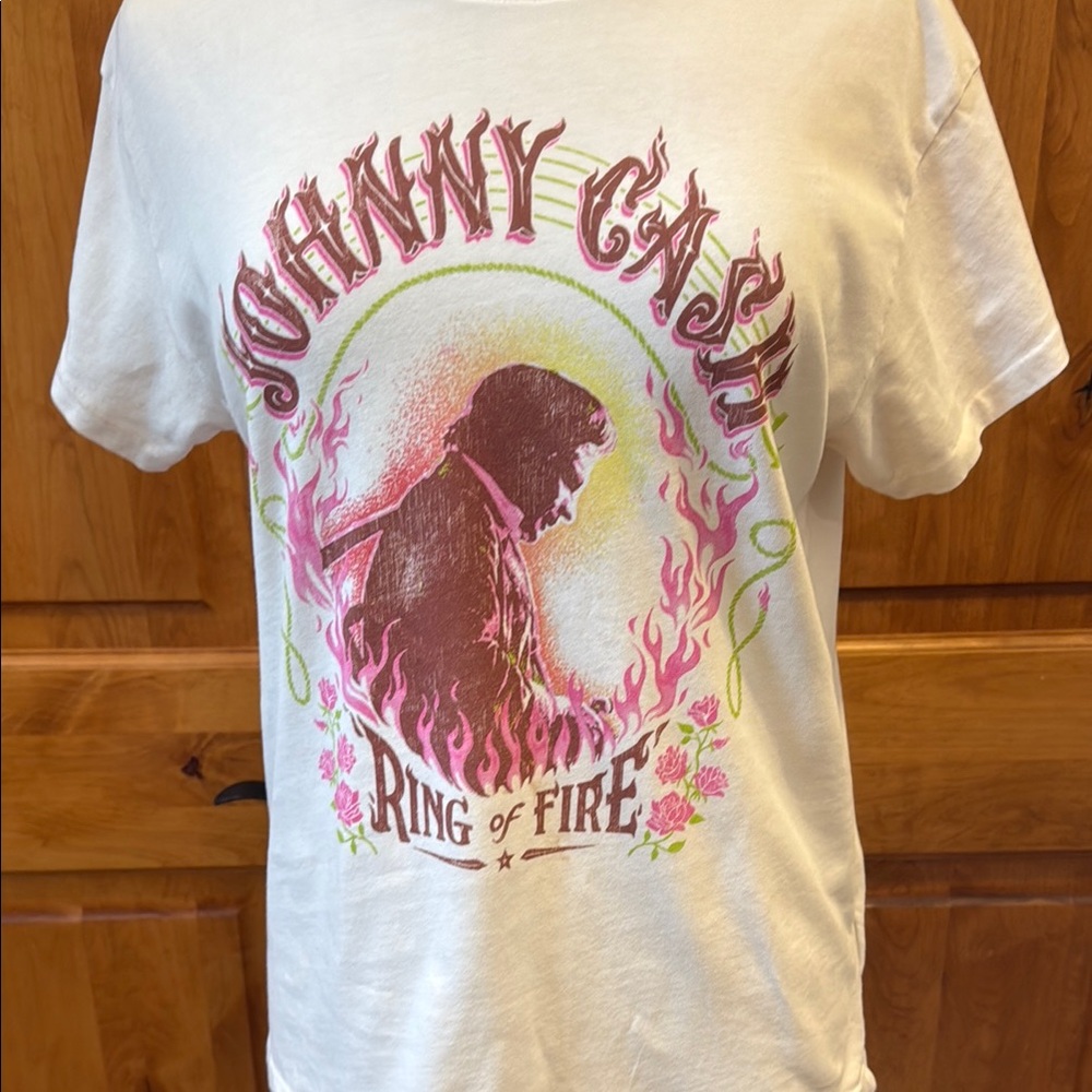 Daydreamer vintage style white Johnny cash t shirt.